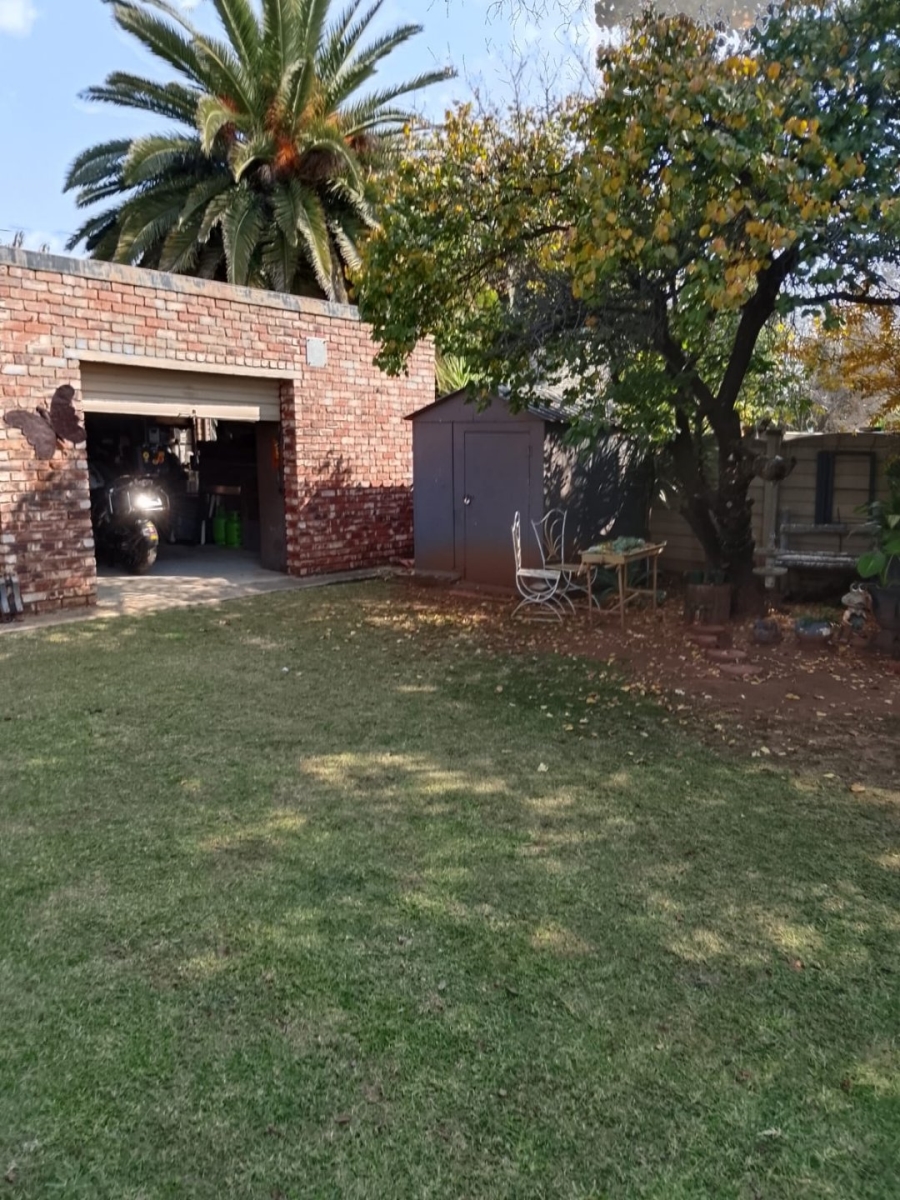 3 Bedroom Property for Sale in Flimieda North West